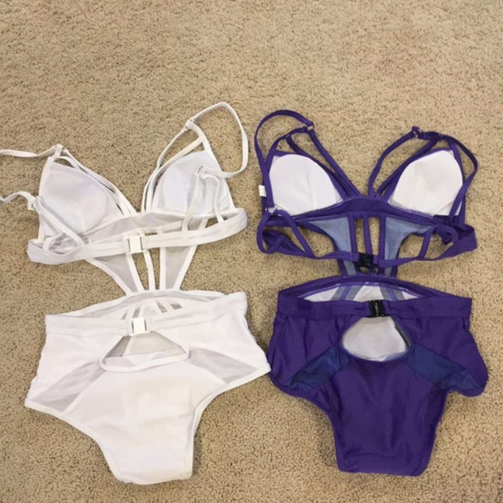 Last L Purple Cut out white bikini - Picture 6 of 7